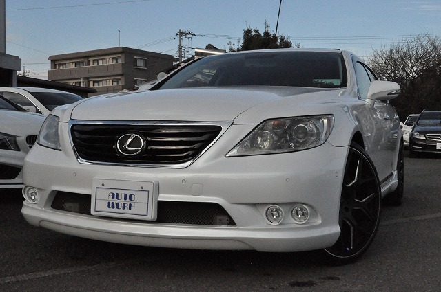 レクサス　LS460　パール