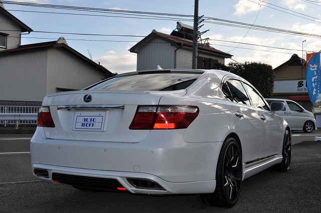 レクサス　LS460　パール