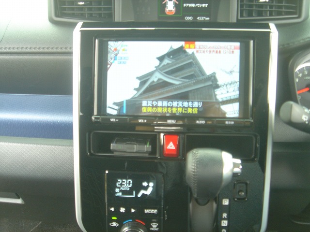 トヨタ　タンク　ｶｽﾀﾑGT　モデリスタエアロ　黒