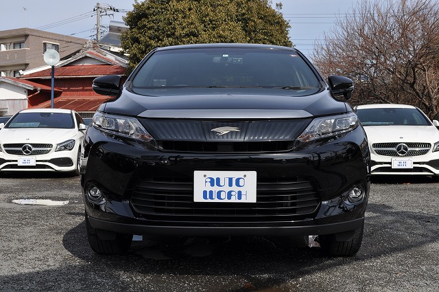 トヨタﾊﾘｱｰHV ｴﾚｶﾞﾝｽ　4WD　黒