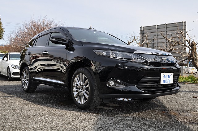 トヨタﾊﾘｱｰHV ｴﾚｶﾞﾝｽ　4WD　黒