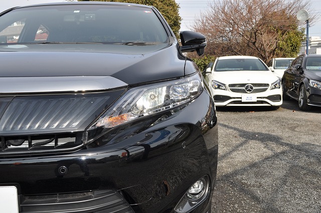 トヨタﾊﾘｱｰHV ｴﾚｶﾞﾝｽ　4WD　黒