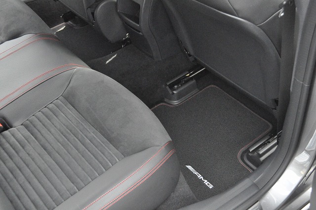 メルセデス・ベンツ　CLA180AMGﾗｲﾝ

			　