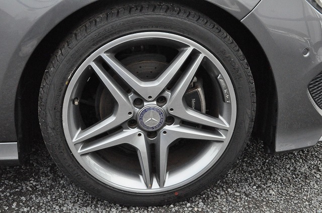 メルセデス・ベンツ　CLA180AMGﾗｲﾝ

			　