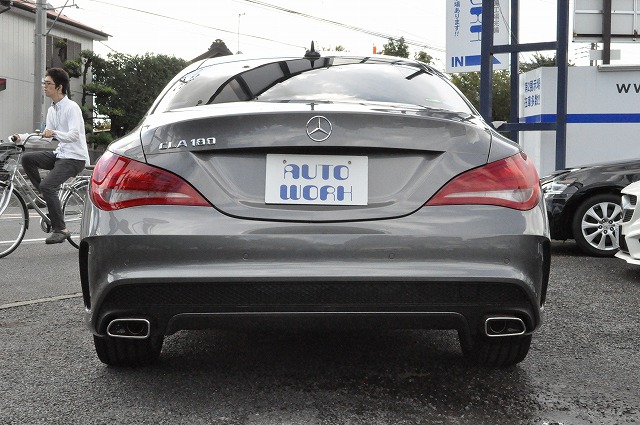 メルセデス・ベンツ　CLA180AMGﾗｲﾝ

			　