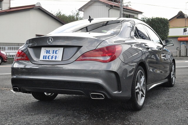 メルセデス・ベンツ　CLA180AMGﾗｲﾝ

			　