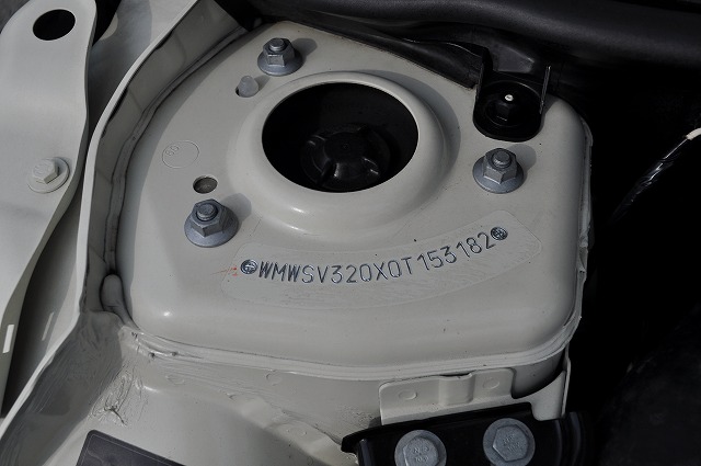 BMWミニ クーパーS 白ツートン