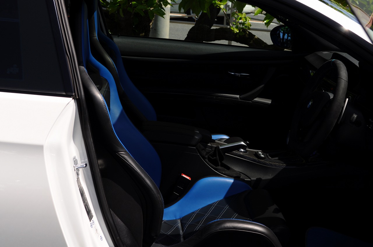 BMW335iクーペＭスポーツＰＫＧ