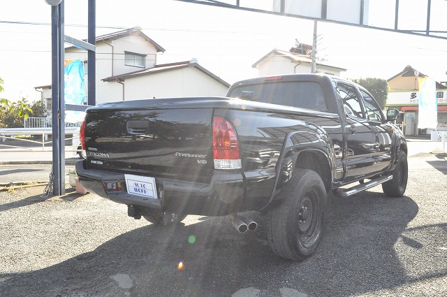 トヨタ　タコマ　プレランナー　ダブルキャブロング　ピックアップトラック　2WD