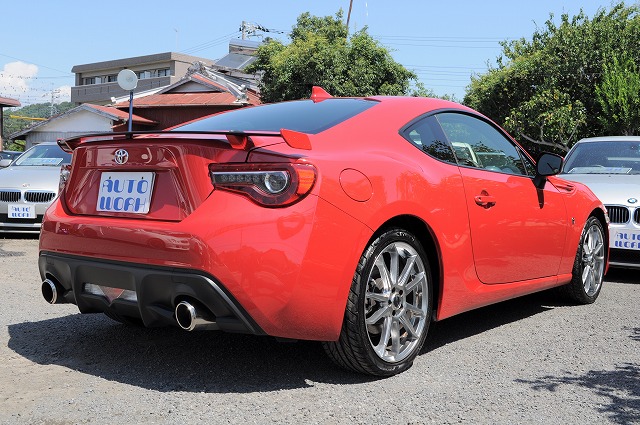 　トヨタ　８６　ＧＴ　リミテッド　６速ＭＴ　