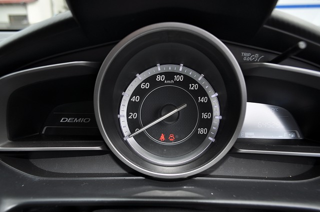 マツダ　デミオ　1.3C　青