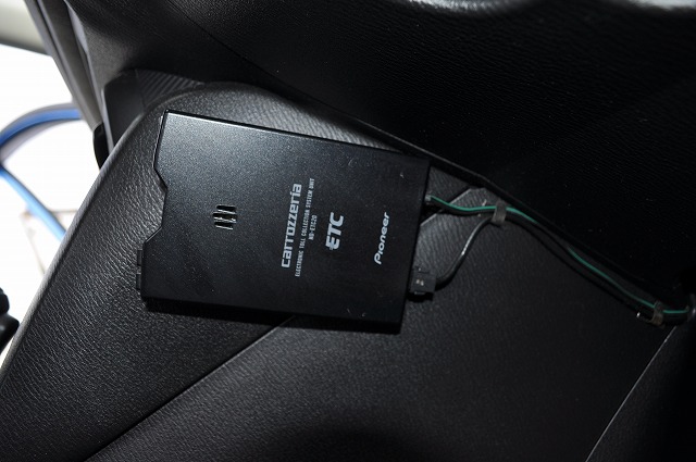 マツダ　デミオ　1.3C　青