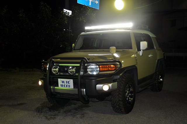 トヨタＦＪクルーザー　ベージュ
